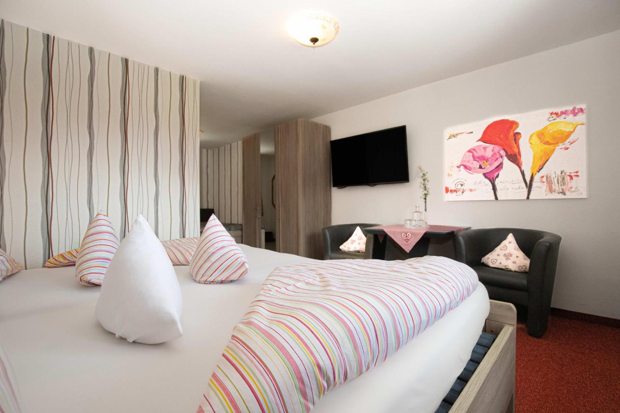 Hotel Restaurant Amadeus - Inclusive Skipass Und Vieles Mehr Bad Hindelang Bagian luar foto
