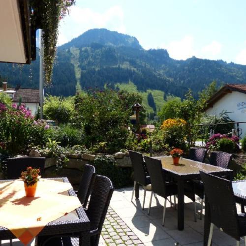 Hotel Restaurant Amadeus - Inclusive Skipass Und Vieles Mehr Bad Hindelang Bagian luar foto